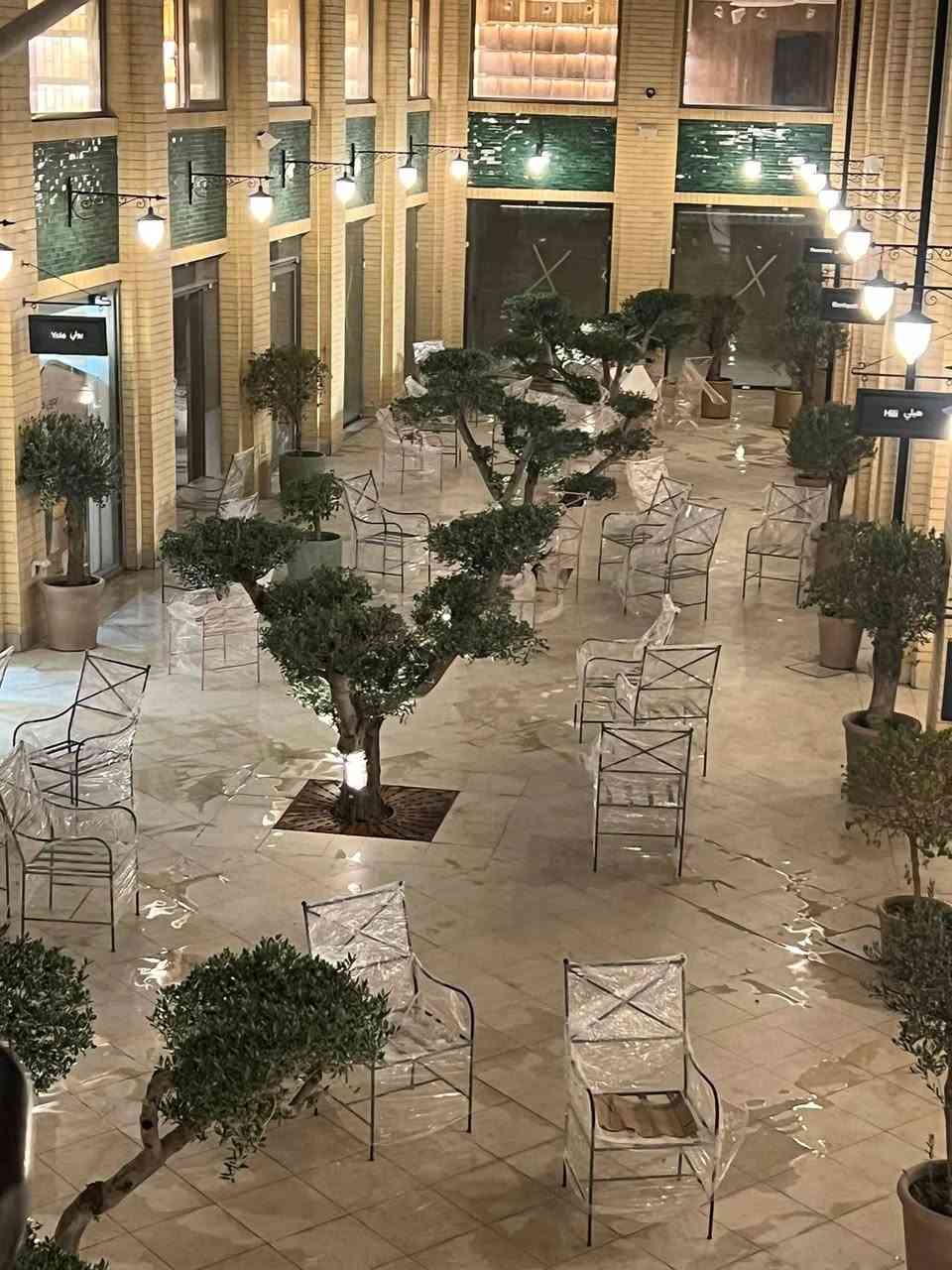 اجمل مكان في بغداد سيفتتح قريبا اسمه "اقرأ داون تاون" في شارع السراي بقرب شارع المتنبي الذي يضم ماركات عالمية ومحلية
بغدادنا ❤️ ❤️


**إذا كنت صاحب هذا الإعلان وتريد حذفه لأي سبب، رجاءا أرسل رسالة إلى الدعم الفني**