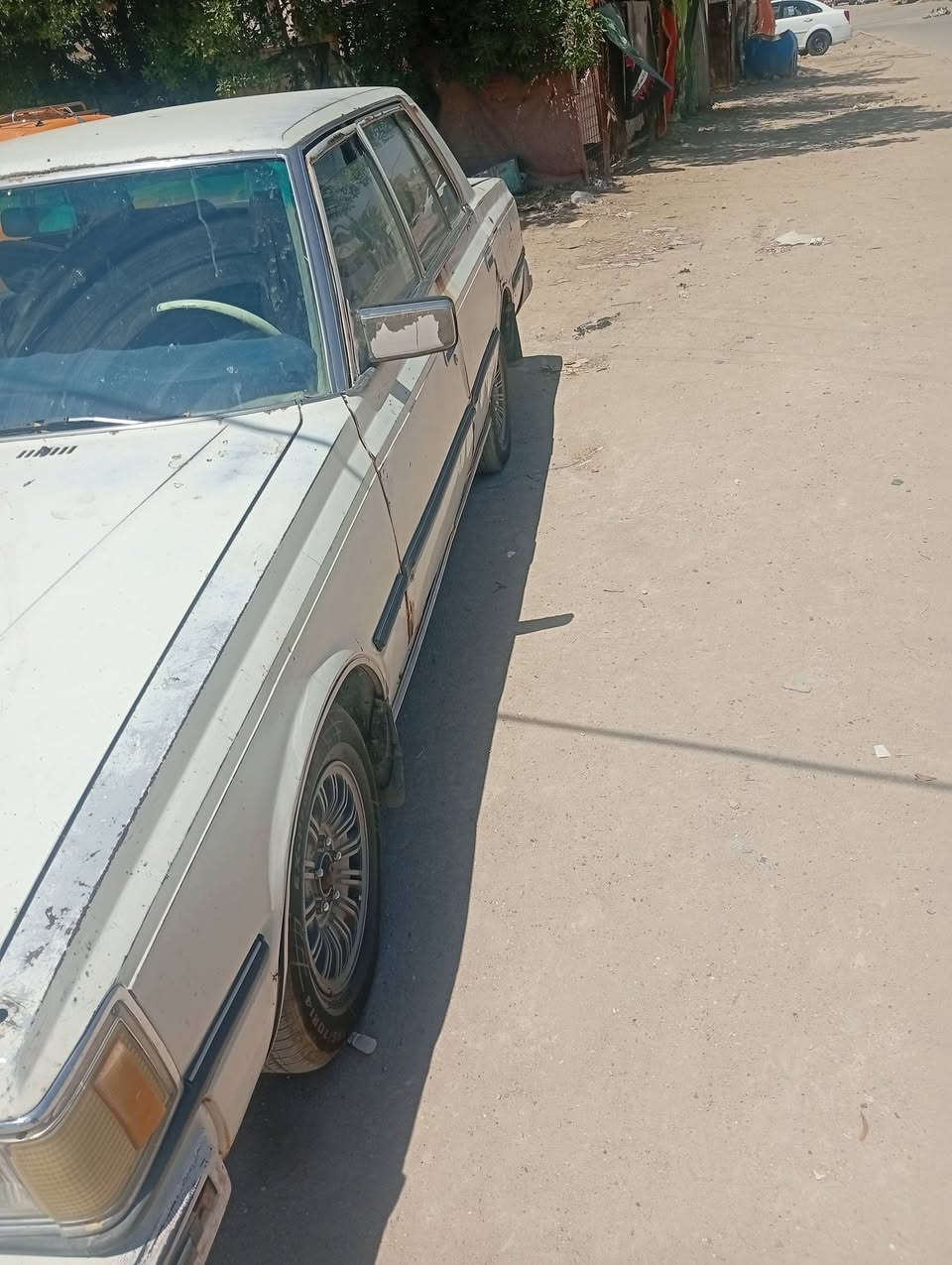 سياره مديل 1983 سياره تشتغل راعيه موجود رقم صدامي ناصريه مركز رقم ***********
