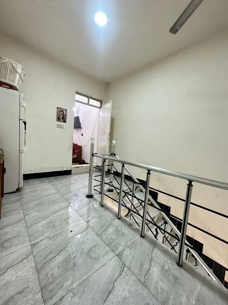 السلام عليكم
بيت للبيع طابقين طابق الأرضي ستقبال صاله مطبع غرفه نوم مجمع صحيات طابق الثاني غرفتين مجمع صحيات حله مفرك عنانه مقابيل دواجن سعره 90بي مجال للاستفسار ***********
