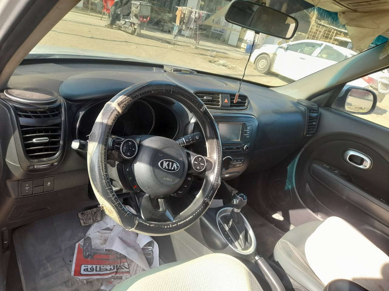 السلام عليكم
كيا صول موديل ١٧ ماشيه ٥٧ الف محرك ٢٠٠٠ نضيفه جدا احلة من الصور بيه طخة بلجنطه ومعدليه علبارد رقم بابل موجودة بلحلة مركز السعر ١٢٥ وبيه مجال بسيط  اي تفاصيل استفسار***********  اني مكلف بلنشر
