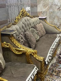 تخم جلوس ملكي • ميز طعام ٦كراسي • عيوب فطر