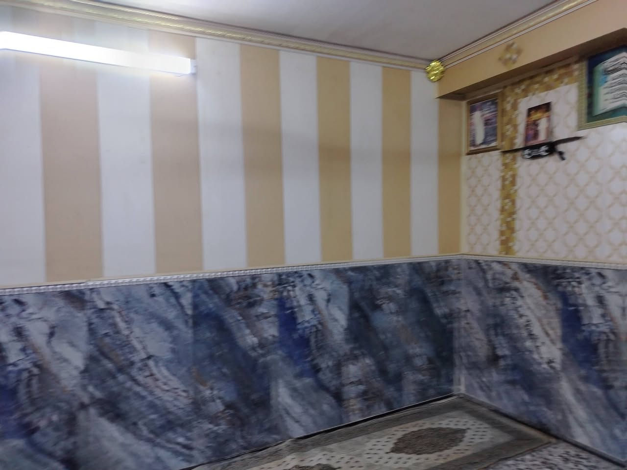 دار البيع مساحه ١٠٨ سند بسمي حي السفير قريب علئ مدرسه سلسبيل فرع مقابل بيوت العبيدي السعر ٨٧ بي مجال بسيط رقمي *********** وجه لبيت ٦ متر نزال ١٨
