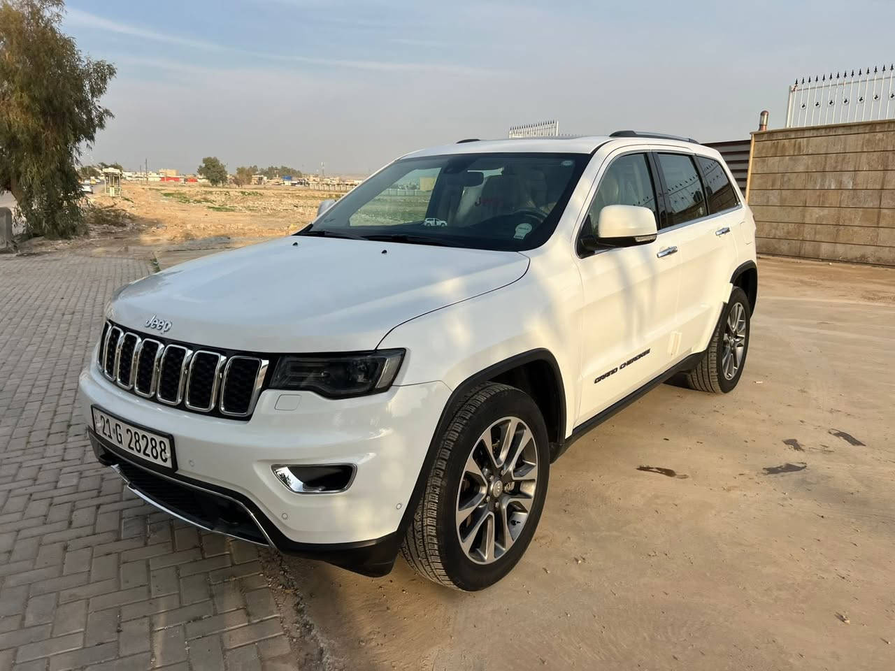 ئۆتۆمبێل: jeep 2018

لمتد پڵەس 
فول فول مواصفات

ســــعر $ یەک کۆمێنـت بکە راســـتەوخۆ بــۆ دێـــت🟢

بێ شوخت بێ لێدراو
سەنەوی و هەزەی تازەیە 
دەفتەری بەنزینی لەگەڵە 
بە ناوی خۆمەوەیە 

ژمارەی خاوەن سەیارە:👇
***********
***********
