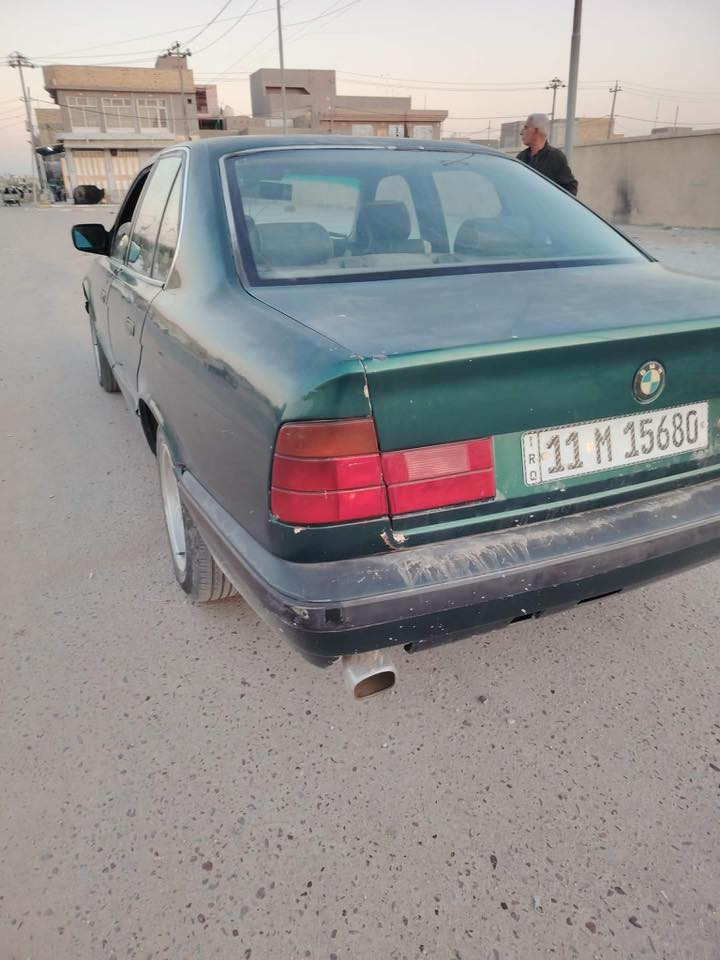 بيئم موديل 93 سياره جاهزه سنويته 2028 سياره جاهزه رقم بغداد باسمننة مكاني الدوانية السعر 37 وبيه مجال 
🛑مكلف بل نشر الاستفسار راعيها  ‭٠٧٨٧ ٣٣٨ ٢٨٩٦‬
