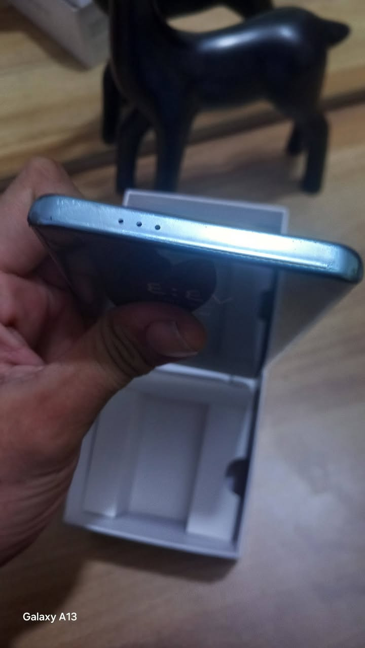 خونر اكس تسعه سي 
ذاكرة ٢٥٦ جهاز لوك 
مستخدم نضافه ٩٨ بل ١٠٠
سعر قفل ٢٨٠ مكان بغداد 
الامين الثانيه اسواق كرار الوائلي
***********
