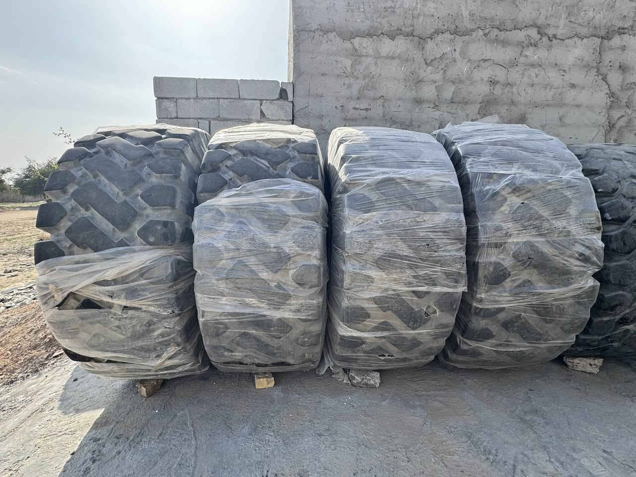 سلام عليكم ورحمة الله وبركاته)
تايرات باله مستورد احجام مختلفه

٣٣-٦٥-٣٥

٢٥-٥-٢٩

٢٥-٥-٢٦

٢٥-٢١٠٠

٢٥-١٨٠٠

٢٥-٥-٢٣

٢٥-١٦٠٠

العنوان نجف الاستفسار*********** واتساب

حيدرالجبوري
