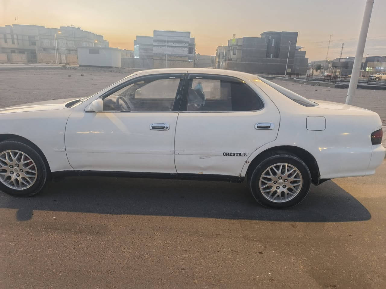 كرستا نفخ موديل1995مكينه وكير ونجي مكفولة من الكصه ونقل وضربه لقويه سعر57وبيه مجال*********** رقم بصره مداور ثاني يوم سنويه منتهيه
