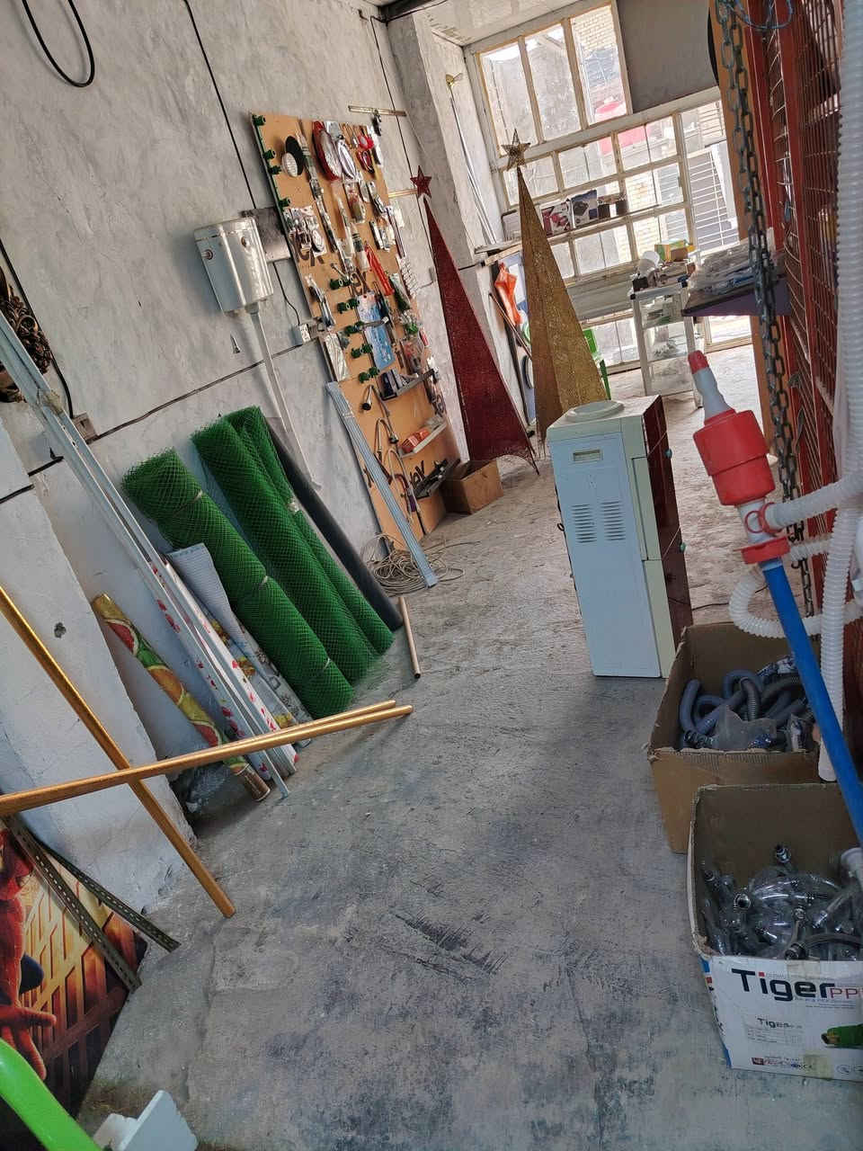 للبيع مستعجل عدم التفرق الأسعار ب الفيديو
مكاني بغداد جسر دياله الجديد ***********
