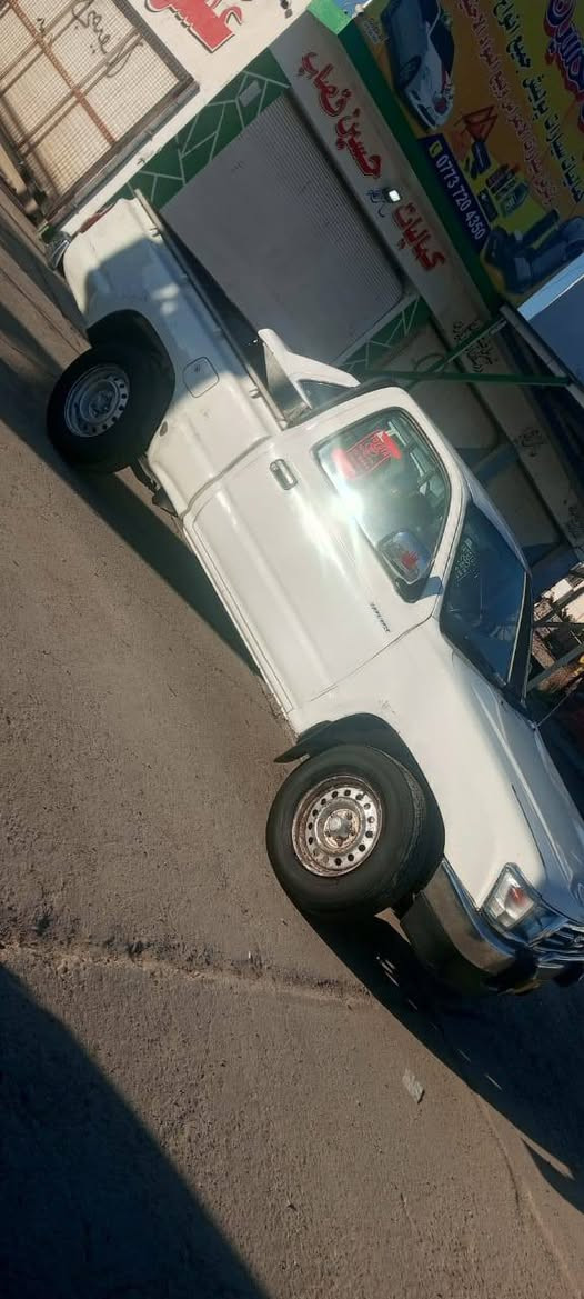 إسلام عليكم
بيكم 2001 فلاحي رقك بغداد شرط التحويل ولغرمات
السياره بيه مكنات معجون بل غماره وتكم صبغ عام 
تخم تاير جديد محرك كير أكسل شرط
مكان السياره كركوك السعر ٦٠ وبيه مجال 
الشري ينتصل بل رقم ***********
