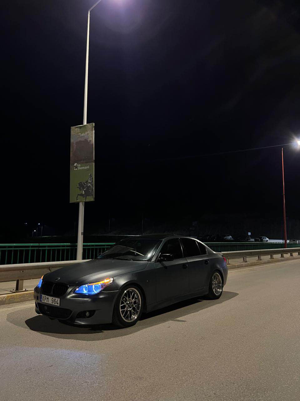 ﷽

Bmw e60 2003 فول 

540i v8 
سلاید
 
کوشن جڵد
 
کوشن خەزن
 
کوشن ساردو گەرم

٥ پەردە
 
گێر تۆماتیک +حادی+سپۆرت

تەبریت بەس قایشی لەسەر نیە هەموو شتی لەسەرە 
یەک چەمالخی کەڤەر گۆراوە  سەیارەکە لە رسمەکە جوانترە موسو براوە بەشەرت دەحمو لێدراوی نییە گێرو مەکینە بەشەرت سحری ٦٣مەحامەلە رانية, السليمانية


**إذا كنت صاحب هذا الإعلان وتريد حذفه لأي سبب، رجاءا أرسل رسالة إلى الدعم الفني**