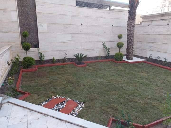 اجز بسيطة من عملي المهندس الزراعي ابو رضأ
شغل حدايق ديكور ات كرسته وعمل 

وشغل وادامة حدايق مع العلاج والمنشطات للتربة وللورد وللثيل
وكص الاشجار اليابسة والميته 
وعلاج الديدان والارضة 
واي حشرات داخل الحديقة 
كادر هندسي مختص 
شغلي فقط بغدادكرخ ورصافة
للستفسار اتصال او واتساب ***********
