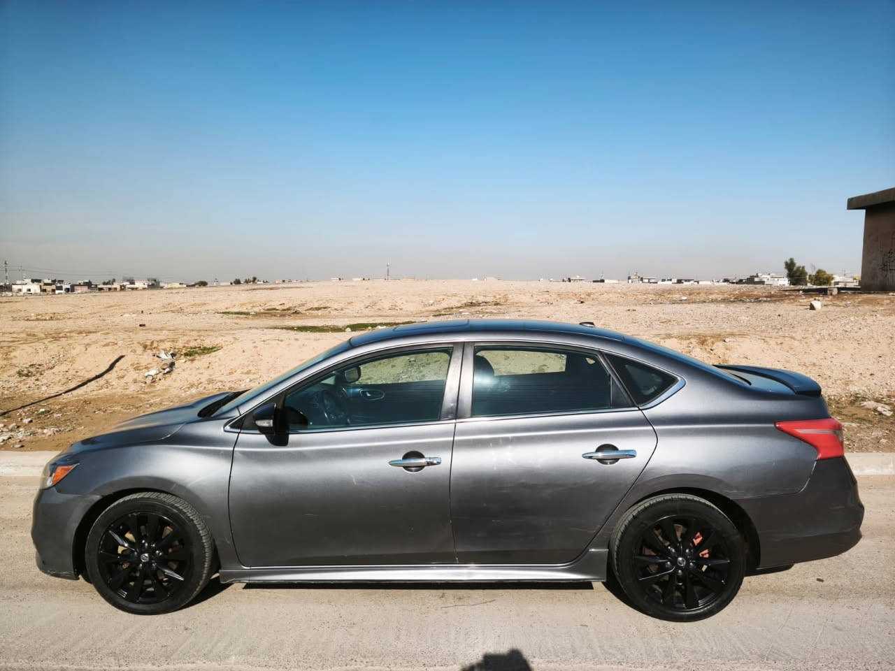 سلاید
کوشن هیتر 
اس ار توربو ۱.۸
بەسمە
تحدید سرعه
ئیکۆ
سپورت
کامێرەی دواوە
ویل سپورت
 جامپی هەیە ، بونیت سبوغ و لەگەل ئە دو شوخت و قوپوی لە 
وێنە دیاری کراوە دەرکە بەسمە
105$:نرخ
No:***********

سقف سلاید
تدفئة المقاعد
محرك توربو 1.8
مواصفات SR
بصمة
تحديد السرعة
وضع إيكو
وضع سبورت
كاميرا خلفية
فتح الأبواب بالبصمة

يوجد بها جامب (قفزة/ضربة من الخلف)، بونيت صبغ، واثنان من الخدوش والانتفاخات كما هو موضح في الصورة.
