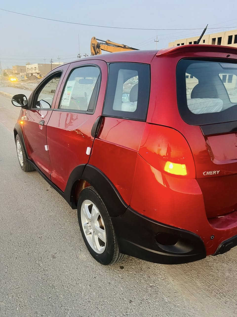 سلام عليكم شيري اكس وان موديل 2014 رقم واسط سياره جديده بيه قطعه وحده صبغ فقط وقماره جارده مكينه كير تبريد صدر كله جديد متوفر نقد أو قسط مريح الاتصال بل رقم *********** ما متواجد عل فيس فقط اتصال
