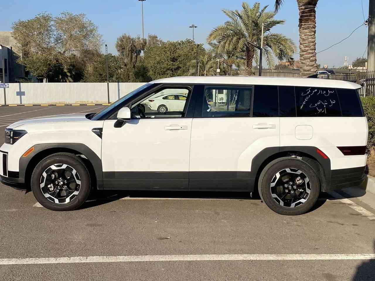 السلام عليكم ( للبيع فقط ***********)
هونداي سنتافي موديل 2024 الشكل الجديد 
7 راكب محرك 2500 توربو لون ابيض🍎
دخول جديد قبل كم يوم رقمتها اربيل
حادثها موضح بالصور شبر جاملغ وشويه بالبنيد ومصلحهن على كدهن   والايرباكات كلها سليمه 
ليبل واحد كل اجزاء السياره بدون تبديل
♦️بصمة تشغيل + بصمة ابواب + صندوق كهرباء 
♦️شاشه ايباد متصله + دشبول الكتروني متغير الالوان
♦️7 راكب
♦️تبريد مركزي 3 قطع 
♦️حساسات اماميه وحساسات خلفيه
♦️  سونار خلفي
♦️كشنات مخمل + ويل 19بلادي 
♦️4 انظمة قياده + قياده اليه 
♦️اضويه ليد + ليد نهاري 
♦️الدشبول كله لمس + قاصه سريه
♦️كامره خلفيه + رادار 360 درجه 
♦️شفتات سرعه + تحديد مسار 
♦️رادار امامي وجانبي وخلفي
♦️ماشيه 16  فقط بعدها على مشي امريكا
♦️لغد وشاصي ودواخل كله على وضع الشركه وحتى راديتراتها بلاديه 
♦️السياره جاهزه من جميع النواحي  
♦️كير ومكينه وصدر وتبريد بوضع الوكاله
♦️السعر 220 وبيها مجال بسيط للطيبين
♦️سنويتها الى سنة 2031 وتحويل او وكاله باللي يعجبك
♦️مكاني بغداد خلف هايبر ماركت حي العامل
