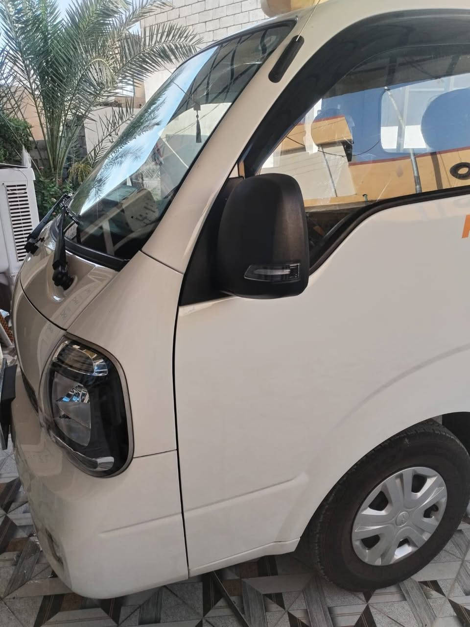 كيا حمل 2026 رقم بغداد
السياره بأسمي تحويل مباشر 
ماشيه ٤ الف فقط علماً ان السياره مكفوله 
رقم الهاتف ‏‪0770 507 4343‬‏
