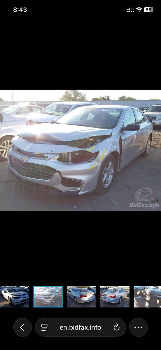 السلام عليكم 
بيع سريع وبالعافية ع الياخذها
ماليبو موديل ٢٠١٧ LT
صور الحادث بالمنشور 
مواصفاتها معروفة
خمس بصمات 
كامرة
كير المرغوب محرك تمام 
صدر امامي خلفي جديد
تبريد ثلاجة 
حاليا بيهة صبغ بنيد وجاملغ وبابتين اثر شخط 
رقم سليمانية الجديد شرط التحويل
مكان السيارة حي الاعلام يم شركة الببسي
السعر المطلوب ٩٠ ورقة وبيهة مجال 
الاتصال على الرقم *********** حيدر بغداد, العراق
