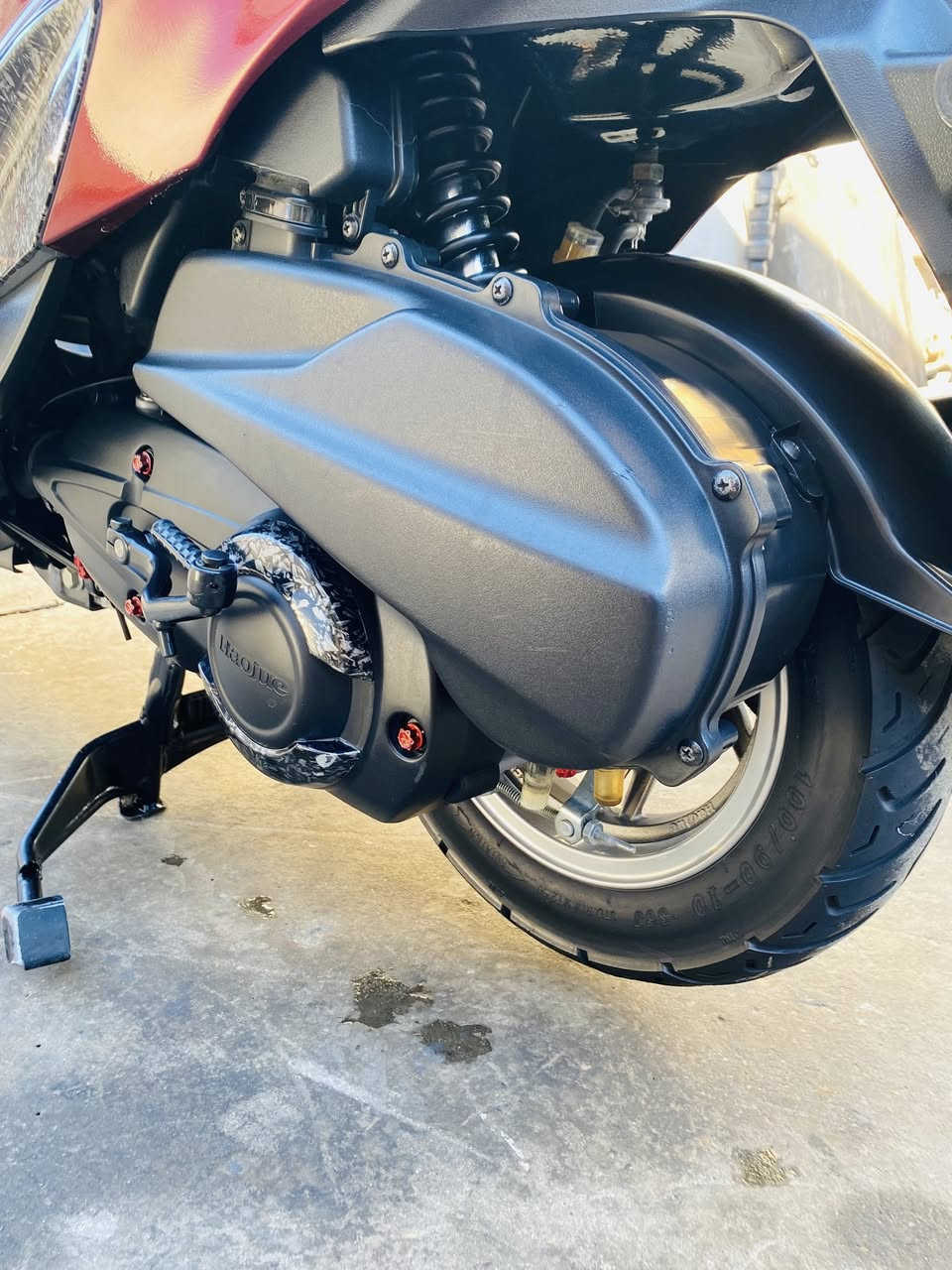 السلام عليكم … دراجة هاوجي للبيع
موديل 2023 مرقم إنكليزي تحويل ثاني يوم بي حماية ضد الجلخ 

الدراجة لله الحمد كاملة مواصفات 

للاستفسار ***********
