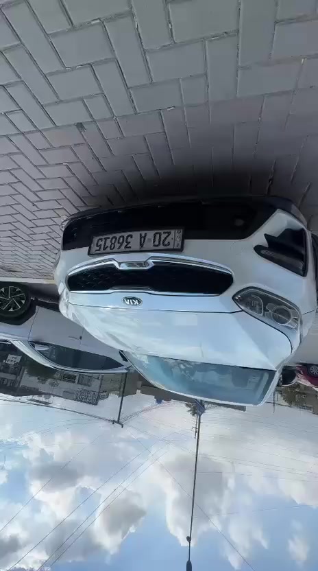 بسم الله الرحمن الرحيم 
للبيع في بغداد رقم ديالى
كيا كي 3
Kia K3
سنة الصنع: 2019
سعة المحرك: 1600cc كير at
المسافة المقطوعة: 210 ألف
وارد كوري 
صبغ حزام مال تكسي دبي  
فول  عدا فتحة سقف وبصمه 
السعر 125. ***********
