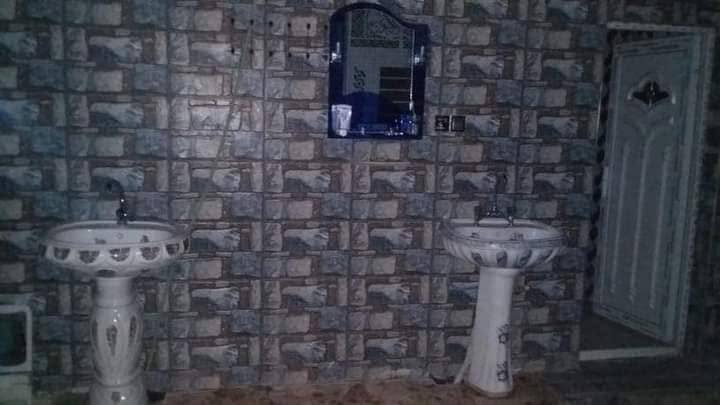 بيت طابو اسهم مساحة 220ركن بناء طابوك وسقف كونكريت وره روف المدينة للاستفسار الاتصال  على الرقم ***********
