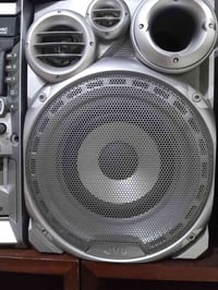 سماعات JVC • ١٠٠ واط • نضيفات