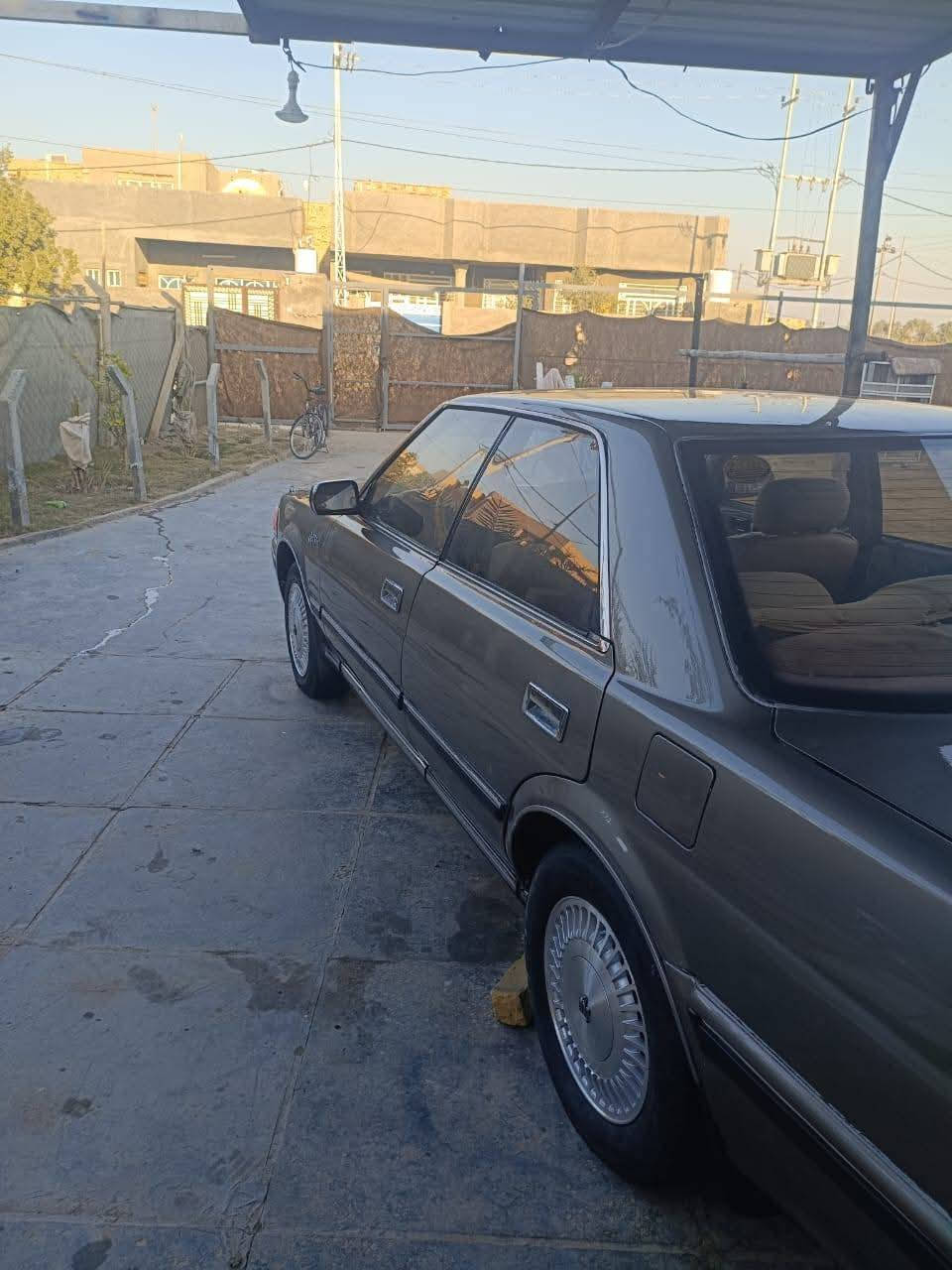 للبيع سيارة كراون هارتوب
-الموديل 1994
-رقم بابل دولي جديد
-السيارة مكفولة من الضربة والكص ونقل الجثة
-تبريد شغال
-سيارة جاهزه من كل شي حداديه جديده كهربائيات محرك وكير وتخم تاير 
-السيارة باسم راعيها مباشر
-مكان السيارة النجف الاشرف
-بقية التفاصيل تواصل مع صاحب السياره ***********
