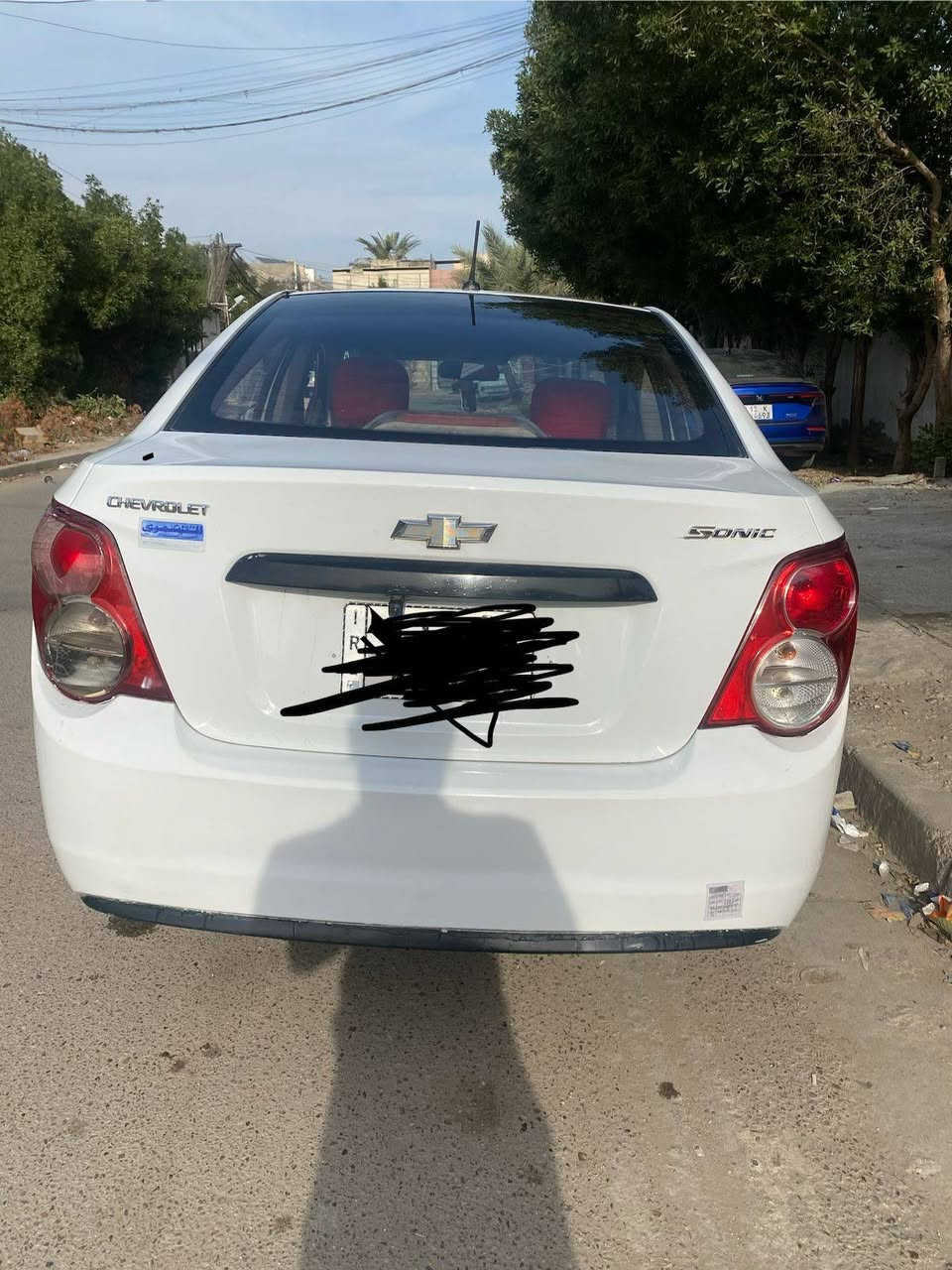 سياره سونك لون ابيض بيها سياره ب اسمي ثاني يوم احولك بيها طخات بسيطه جدا مثل ماموجود بصور خليجي ٢٠١٢ سعر ٥٨ وبيها مجال للتواصل ***********
