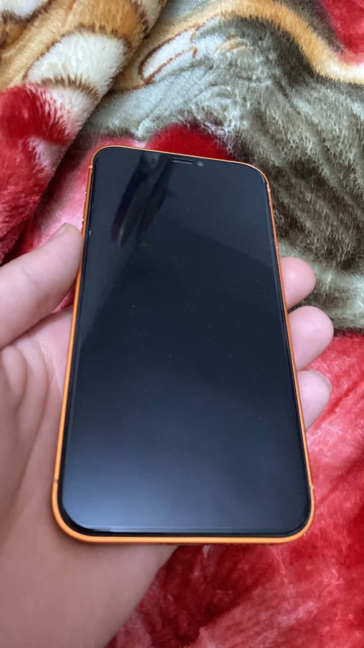ايفون ١١عادي محور شاصي ١٧برو ماكس تلفون ولا عيب بي ويخبل  بطاريته بلاديه ٧٨ محدث اخر تحديث ذاكره ١٢٨ مكاني ديوانيه دغاره ***********
