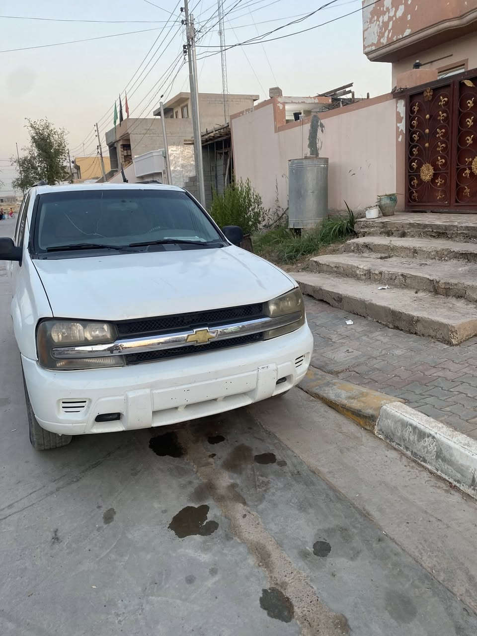 سلام عليكم بلازار مال مزاد مديل 2008 سيارة جاهزة اي نقص مابيه سعره 55 بيه مجال مكان ديالى خانقين رقم هاتف ***********
