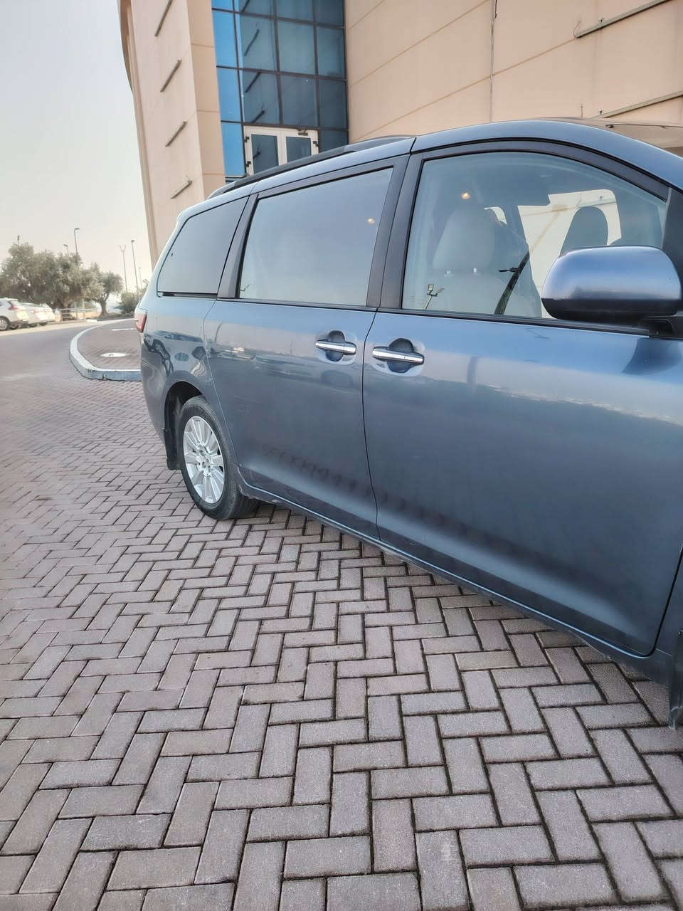 سلام عليكم
تيوتا سينا للبيع 2017 XLE
 فول مواصفات سنوييه هذه جديد سياره مابي نقص
جاهيز بييه 3قطعه بدون اريرباك سياره خير من الله مال بيت تفاصيل أكثر أتصل ***********.
