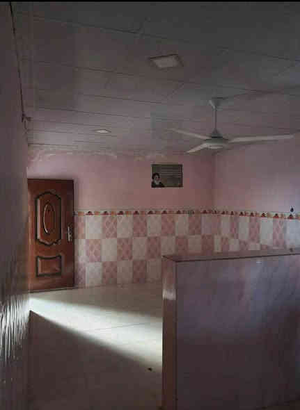 سلام عليكم بيت زراعي للبيع في خانقين كهريز السفلي
 قرب مدرسه شرحبيل 
 ٢٠٠ متر 
٢ غرفه نوم
 استقبال
مطبخ 
وصحيات خارجي 
وحمام داخلي وخارجي 

السعر ٢٠وبي مجال بسيط

الاستفسار الاتصال على الرقم
‏‪***********
او تعال خاص خناقين
