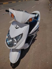 كابريتر • دراجة جديدة • قرب جسر الدولعي