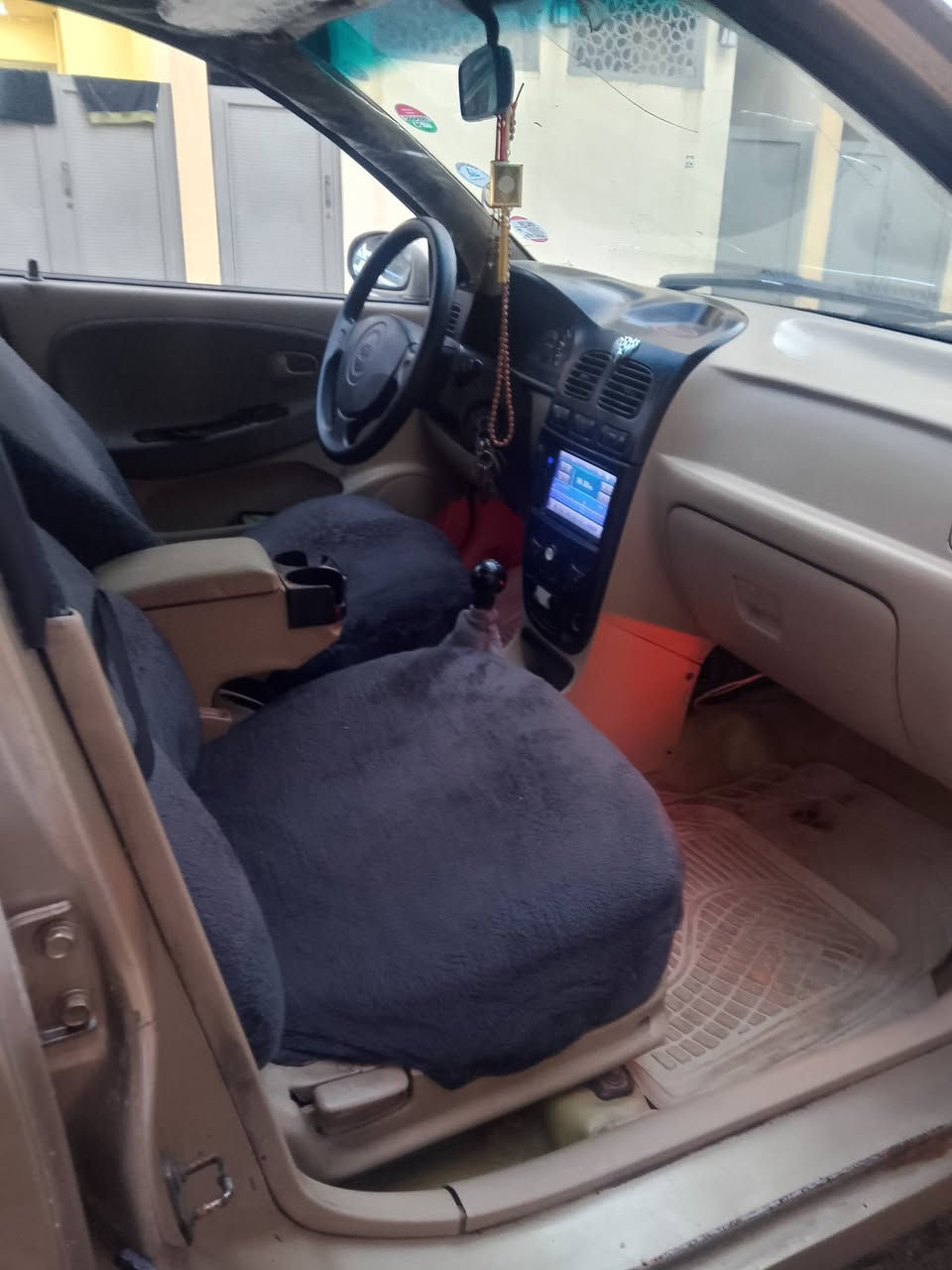 كيا ريو 2000
تبريد تدفئه 
صبغ عام 
اي نقص مابي 
رقم سليمانيه
سنويه 2027
بطاقه بنزين بي 
*********** لتواصل
كركوك مكاني
