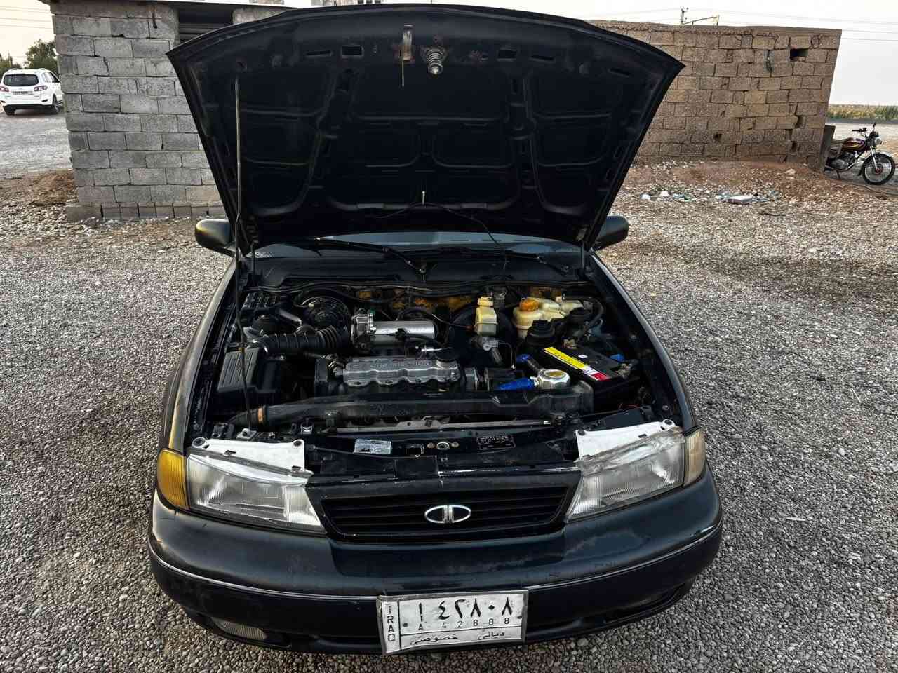 السلام عليكم دايو سلو مديل 1994   سياره حلوه ونضيفه بدون خياس مكينه وكيرلاتبخير ولا تنقيص تايرات جديده سنويه لل26 رقم ديالى شرط التحويل السعر 33 وبيها مجال ***********  بي واتساب
