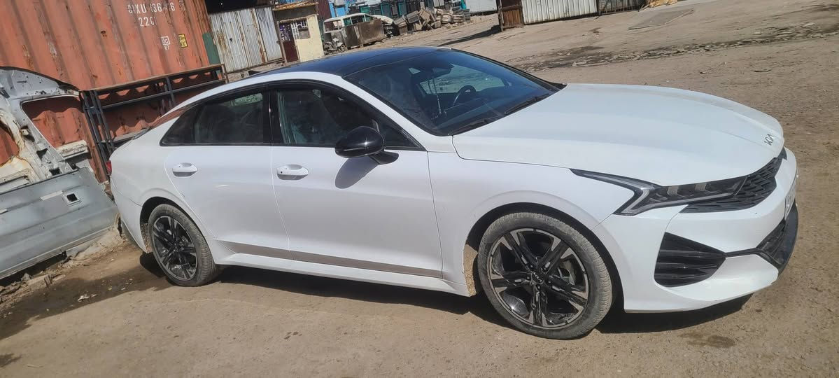 السلام عليكم كيفايف 2024 فول مواصفات  وارد أمريكي سعرهة ١٨٥ وبيهة مجال بصيط المكان بغداد مدينة الصدر رقم الهاتف ***********
