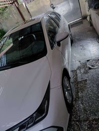 كورولا هايبرد ٢٠٢٥ مكفوله من اي حدث واي صبغ بيه رصع بصيطه ١٥٠ للعنوان ...