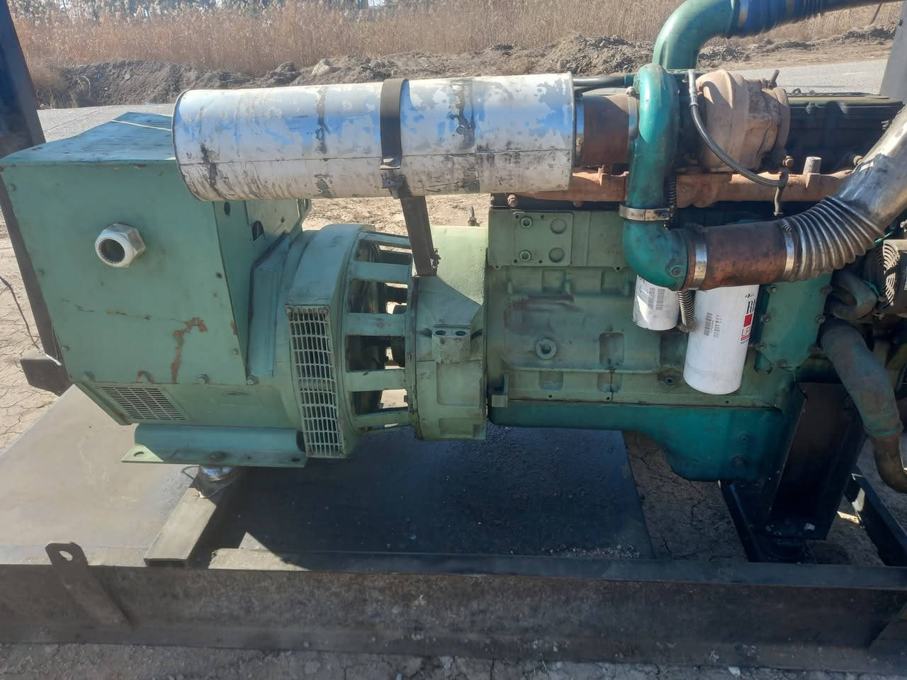 كمنز ٢٤ مجفت جديد ٢٠٠ كي في بلادي جاهزه مكان بغداد أبو غريب للاتصال ***********او ***********  سعر ٣٥
