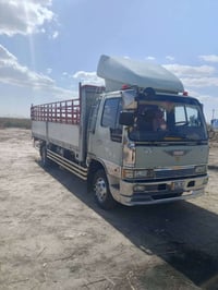 هينو طيره البيع سته وربع 07723263079مكلف بنشره