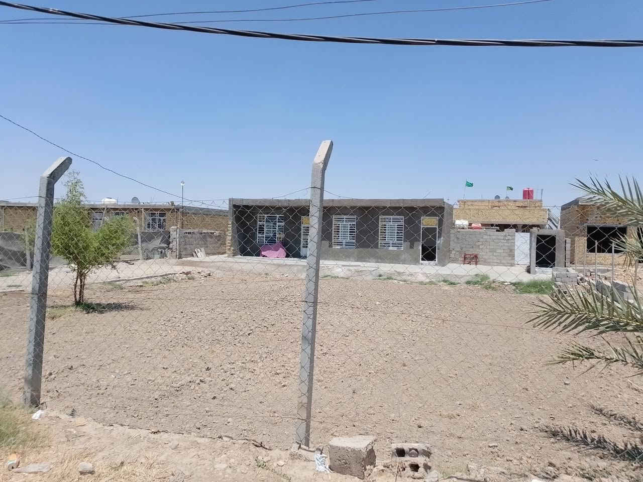السلام عليكم دار للبيع مع نص دونم  مساحة البناء 225 بناء حديث في منطقة اليوسفيه شارع المدرسه يتوفر كافة الخدمات ماء رساله كهرباء شارع تبليط مدرسه مستوصف (التفاصيل-يتكون البيت من 2غرف نوم صاله جبيره ومطبخ واستقبال وحمامات داخلي خارجي #للاستفسارـ‏الاتصال
السلام عليكم دار للبيع مع نص دونم  مساحة البناء 225 بناء حديث في منطقة اليوسفيه شارع المدرسه يتوفر كافة الخدمات ماء رساله كهرباء شارع تبليط مدرسه مستوصف (التفاصيل-يتكون البيت من 2غرف نوم صاله جبيره ومطبخ واستقبال وحمامات داخلي خارجي #للاستفسارـ‏الاتصال 
اسيا ‪***********‬‏
اثير  ‪***********‬‏
