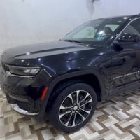 جيب ٧ راكب • ٣٦٠٠ V6 • رقم اربيل