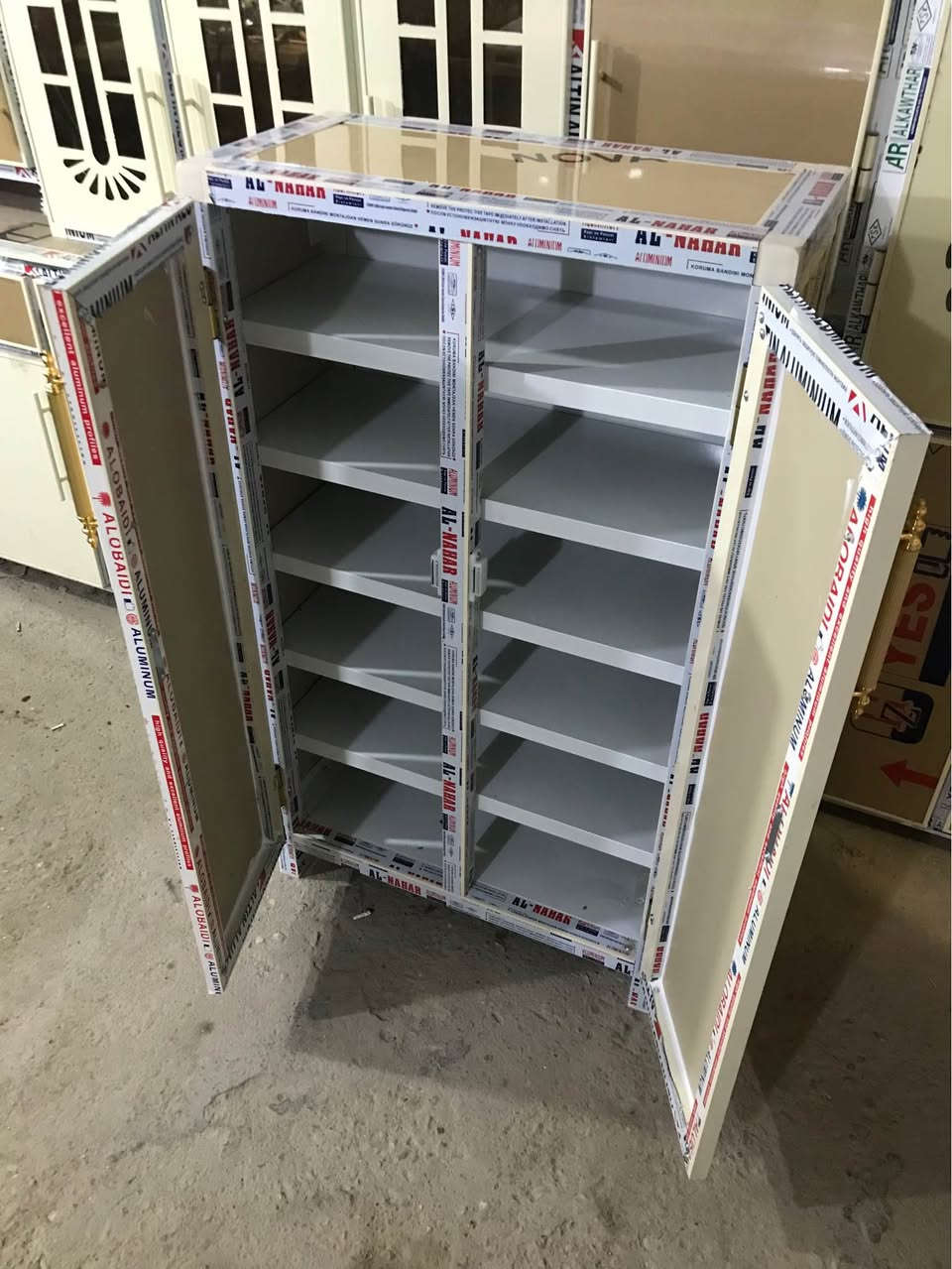 جزامه احذيه شغل درجه اولى ٦ تقاسيم من الداخل السعر ١٢٥ يوجد توصيل *********** العنوان شارع الاخلاص ناصرية, ذي قار
