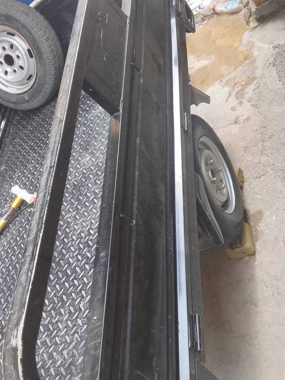 ٢٣اوراق  دراجه. مضمومه بيه ملاحضات بسيطا. لا خياس ولا زنجار شوفت عيونكم محرك ٤برقي كفاله. البكان الرفاعي.   الخاص مغلق
تصال فقط ***********
