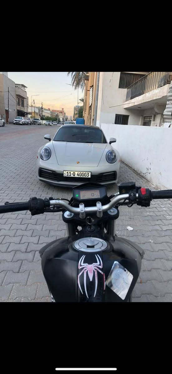 بنلي
180
S
2021
رقم بغداد باسمي
ماشيه 17500
هذا رقمي***********
