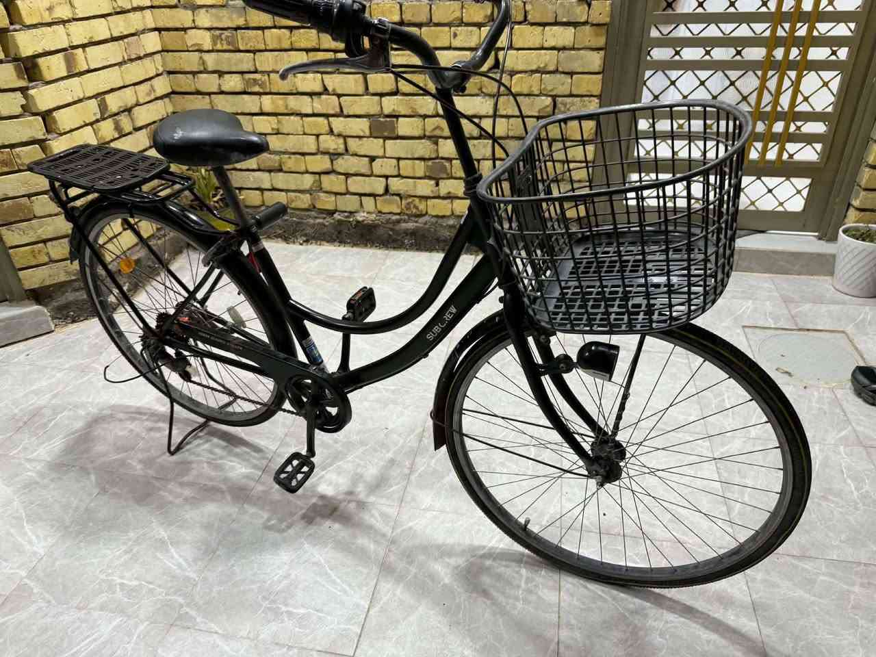 لبيع ياباني حجم 27ونضيف كلش ***********

