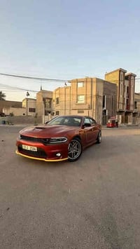 جارجر 2022 هيمي 5700 وارد أمريكي ماشية 23 الف مايل تو ويل  صبغ بنيد وج...