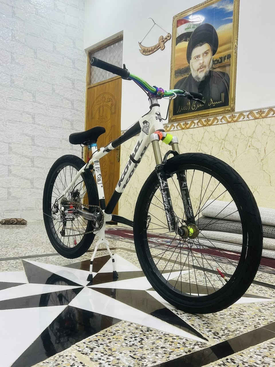 بايك استعراضي من شركه كونه غني عن التعريف للبيع او المراوس
بريكات شيماناو هايدوليك  دبل ستعراضي شغال رگبه مضلع سبع ألوان ستيرن ستعراضي سبع ألوان 
عقرب شيمانو زنجيل وذراعات ودرسات مزوده 
مكينه 9 نمر وبطيخات سبع ألوان صوت طرب 
بايك مفول علي تزويد خير من الله 
مكاني بغداد بسمايه 
السعر قيم بما يرضي الله


**إذا كنت صاحب هذا الإعلان وتريد حذفه لأي سبب، رجاءا أرسل رسالة إلى الدعم الفني**