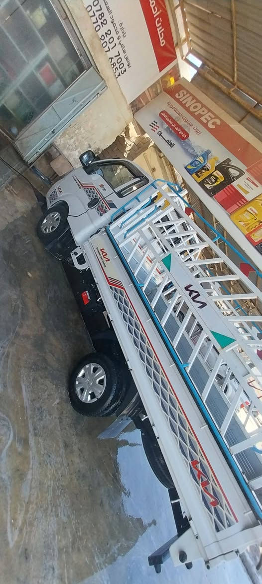 السلام عليكم ورحمة الله وبركاته
سيارة كيا للبيع موديل ٢٢ جديدة لوك 

جديدة لوك اخت الزيرو 
مكاني الدور 
السيارة بأسمي ثاني يوم احولك 
للاتصال ***********
