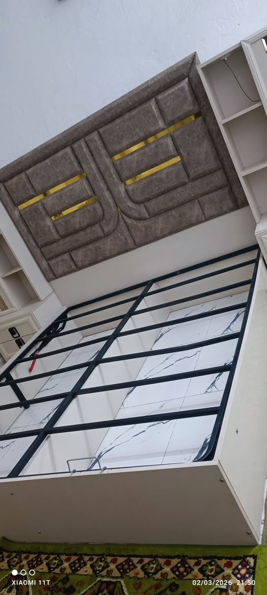 10 قطع تركي ماركه اخت الباكيت مليون وربع 
فول وتحفه عبالك هسه مطلعها من الكارتون  ***********
