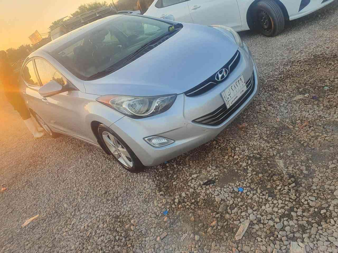 النترا ٢٠١٣ بغداد بأسمي فول مواصفات بصمه فتحه جلد كشن كهرباء تدفئة كشنات شاشه كاميرا GPS تحكم ستيرن كامل غرفتها نظافه ١٠٠% سياره بدون ايرباك بدون ضربه بيها بارد قليل جدا جدآ وشخط بالباب موضح بالصوره السعر ١٢٠  بيها مجال قليل مكاني بابل حلة التفاصيل على الرقم ***********
