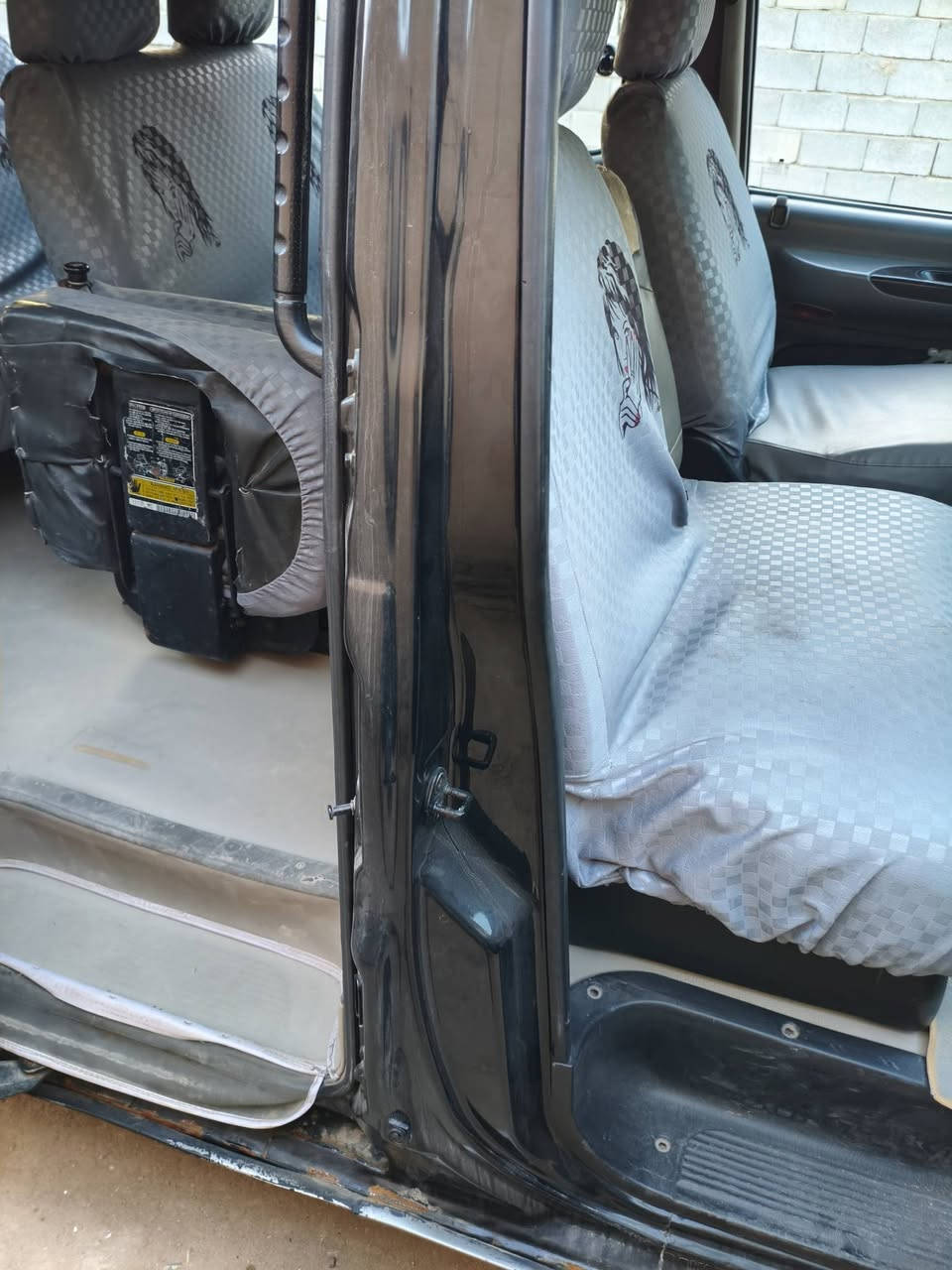 سلام عليكم ستاركس مفتوح كير اوتماتيك  رقم انكليزي سيارة بسمي تحويل ثاني يوم سيارة مصبوغة عام توه معمر بيه خياسات شغل درجه اولى دوشمه ارضيه دوشمه تنتنة تبريد نفض كله جديد من الطول للطول كهرباء كله شغاله سنتر لوك تحكم جام سيارة ربع ماتصرف عليه سعر77 وبيه مجال قليل مكان بصرة ابو الخصيب
0787009347


**إذا كنت صاحب هذا الإعلان وتريد حذفه لأي سبب، رجاءا أرسل رسالة إلى الدعم الفني**