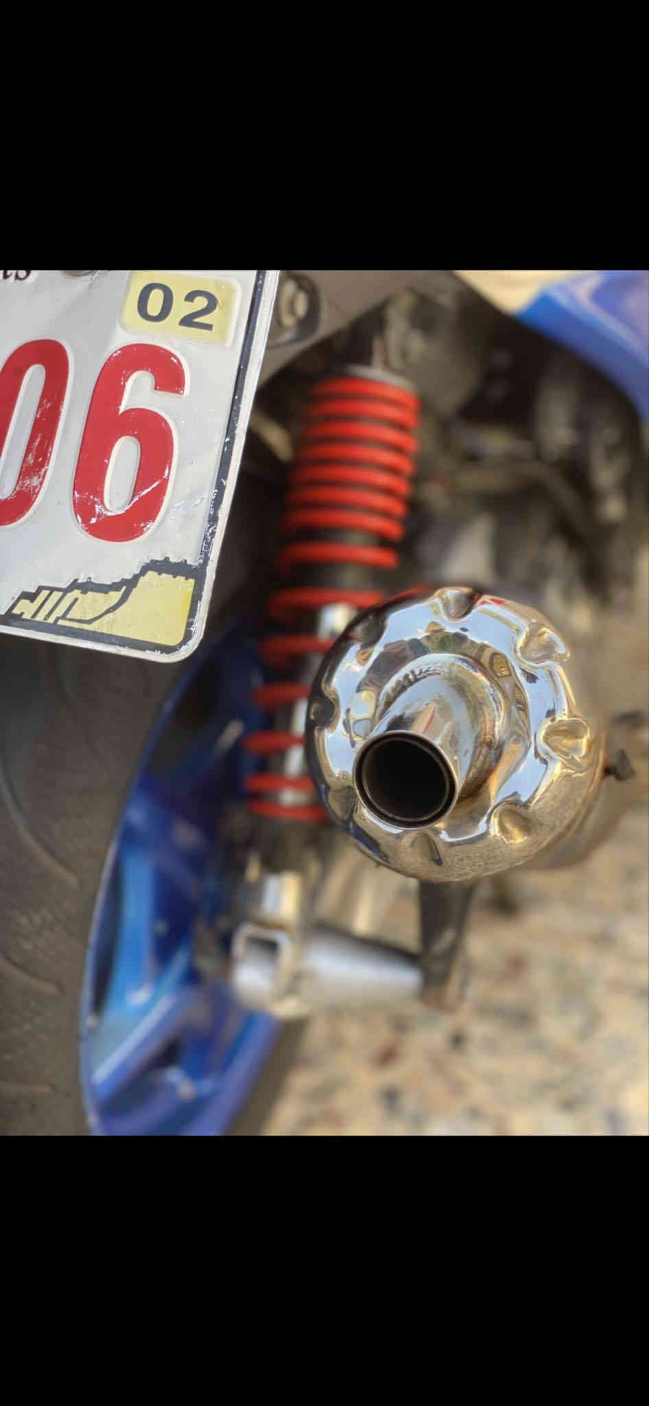 السلام عليكم مرخصه مدير الكروب 
سكنس فحل للبيع  كفرات بلادي مكينه مزود 58 
صالنصه  وكلجات  جاملغ كاربون  فايبر كهربائيات 
كله شغاله دشبول شغال   نقص بس ترايش 
كابريتر الدراجه  مكان بغداد حي اور السعر 750 
***********
